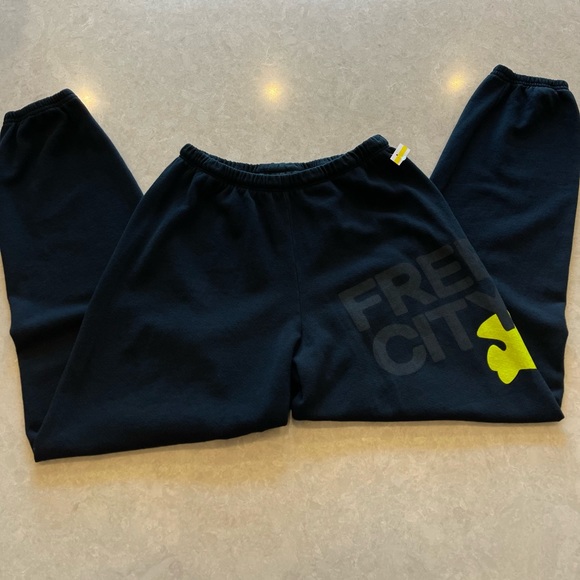 FREECITY Large Logo Sweatpants in SQUID INK Size S - Picture 9 of 13